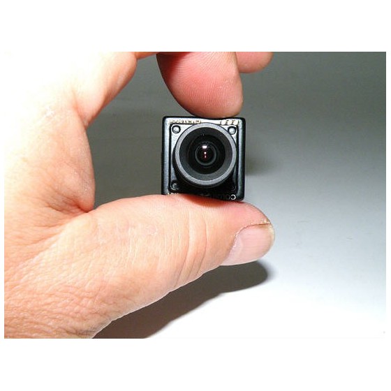 Mini caméra CCD CVBS au format 22 x 22 mm